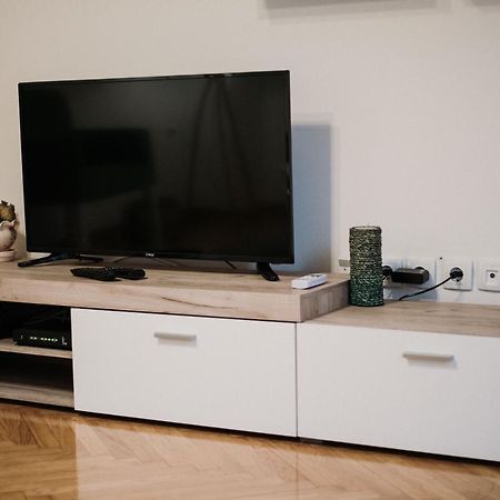 Modern Apartment Novi Sad Dış mekan fotoğraf