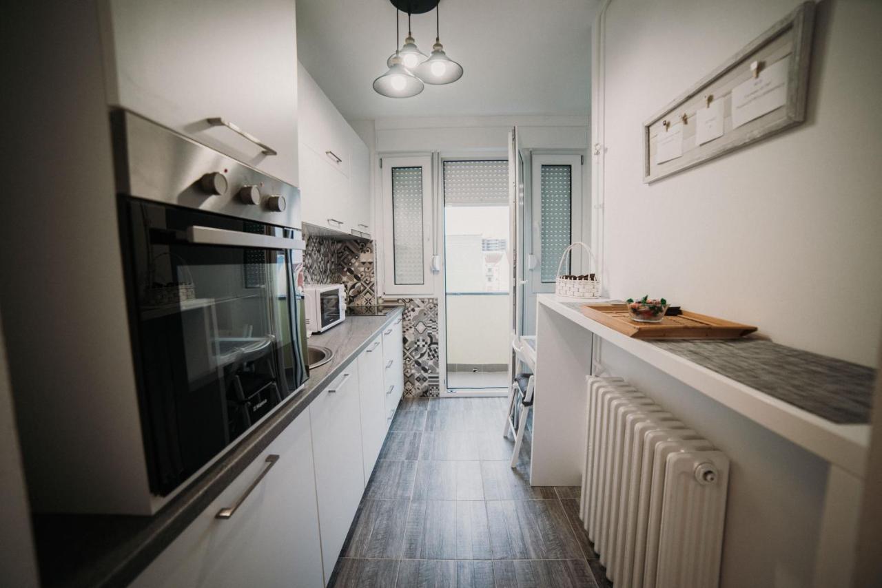 Modern Apartment Novi Sad Dış mekan fotoğraf